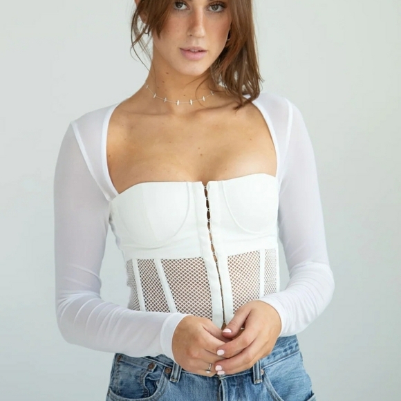 Eye Catching White Mesh Long Sleeve Statement Top - Picture 3 of 10